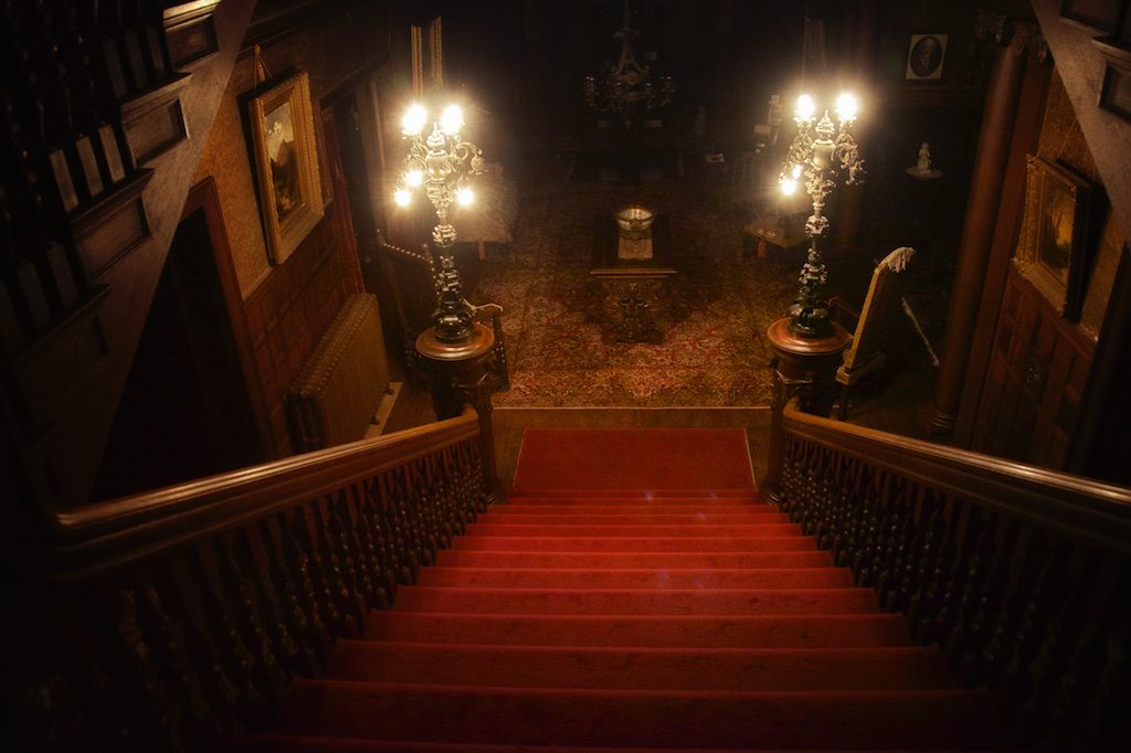 Top 4 Elegantly Creepy Places To Spend The Night With Ghosts